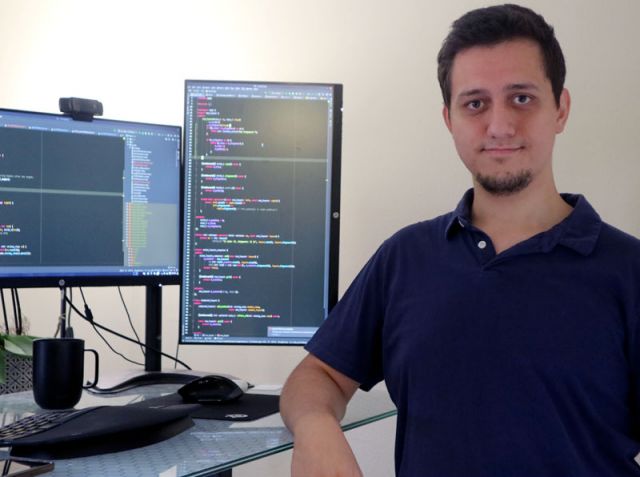 photo of bakir at work