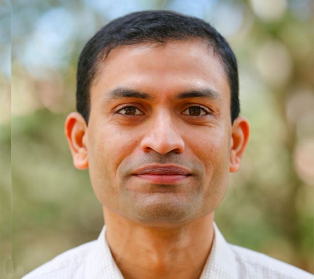 headshots of isukapalli