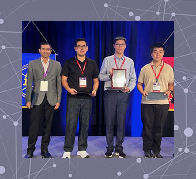 photo of the recipients with their award
