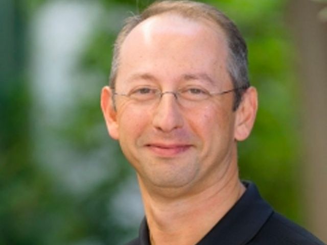 Photo of Tevfik Bultan